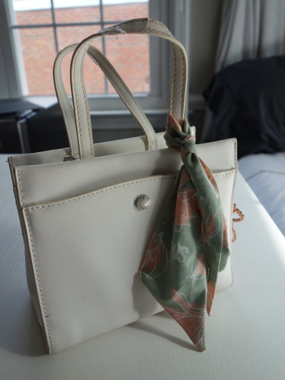 Steve Madden White Cream Mini Crossbody Bag Scarf Heart Charm — No Strap